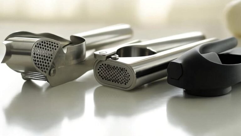 easy to clean garlic presses